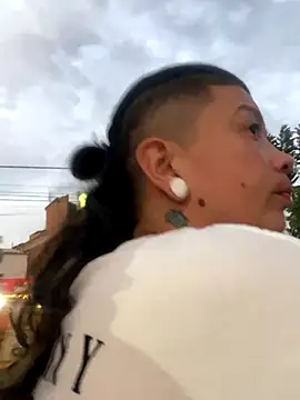 Snapshot of luisa16xxx chatting on December 2024 11:04:01 PM luisa16xxx online show from December 2024 11:04:01 PM