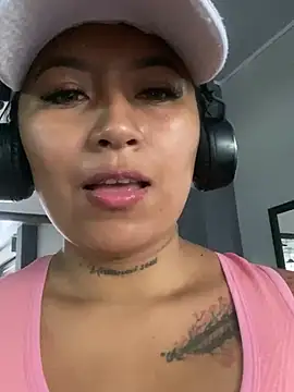 Snapshot of luisa16xxx chatting on January 2025 07:42:01 PM luisa16xxx online show from January 2025 07:42:01 PM