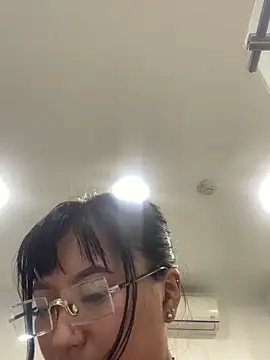 Snapshot of luisa16xxx chatting on January 2025 09:25:02 PM luisa16xxx online show from January 2025 09:25:02 PM