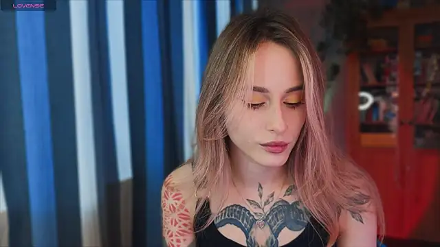 Snapshot of aviva_faith chatting on July 2026 05:06:02 PM aviva faith online show from July 2026 05:06:02 PM