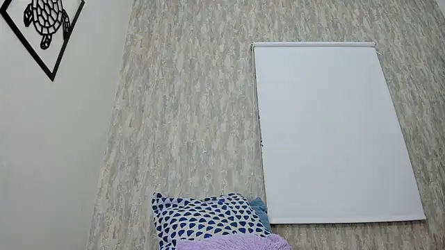 Brandhy v online show from February 2025 11:55:01 AM