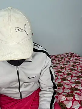 RupaliDixit online show from November 2025 09:01:01 AM