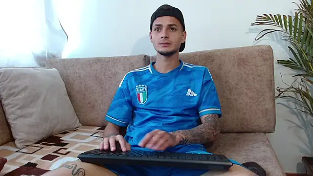 Jeffstyle18 online show from October 2025 08:51:02 PM