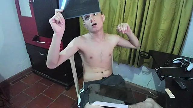 Waturox online show from April 2026 10:31:02 PM