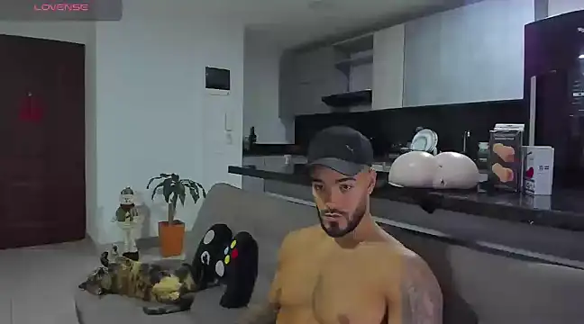 Alexander Martines online show from January 2025 11:19:02 PM