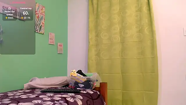 Snapshot of alisontitsmilk19 chatting on November 2025 12:42:02 AM alisontitsmilk19 online show from November 2025 12:42:02 AM