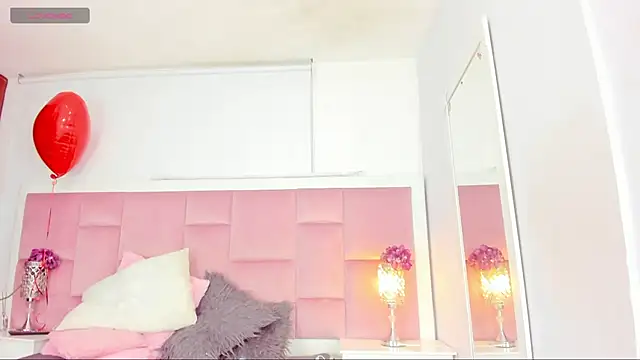 DaphneLloyd online show from February 2025 02:49:01 AM