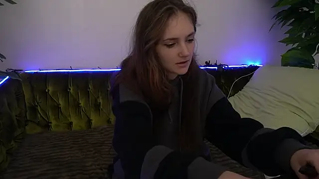 PamelaXX  online show from January 2025 05:00:01 AM