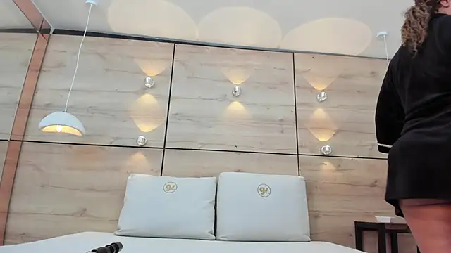 martina touss online show from March 2025 01:42:02 AM