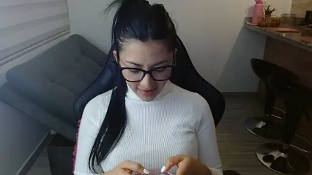 Snapshot of Charlotte_cute18 chatting on February 2026 02:41:01 AM Charlotte cute18 online show from February 2026 02:41:01 AM