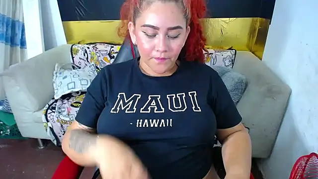 Snapshot of loly_bigbooty4u chatting on September 2025 05:42:02 AM loly bigbooty4u online show from September 2025 05:42:02 AM