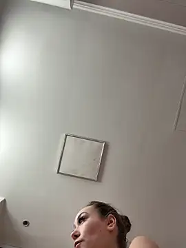 AliceMunro online show from March 2025 09:40:02 PM