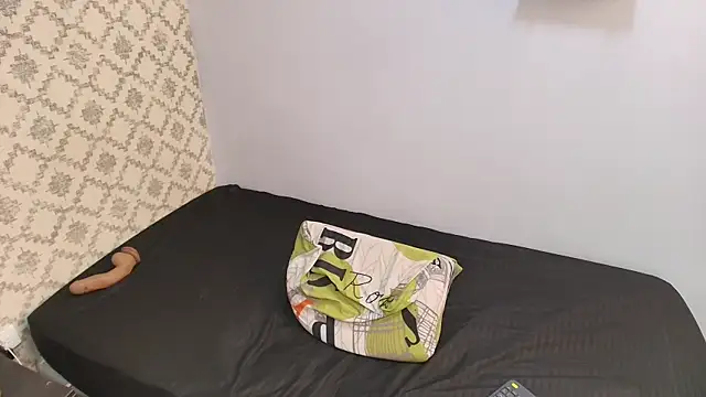 Chantal taylor  online show from February 2025 06:21:01 PM