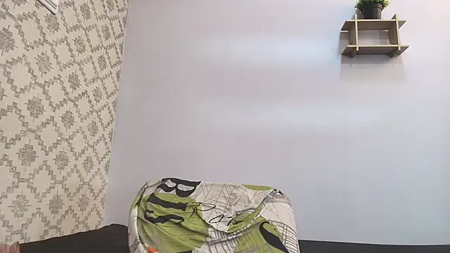 Chantal taylor  online show from February 2025 03:20:01 PM