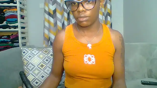 Petite 254 online show from February 2026 12:40:02 AM