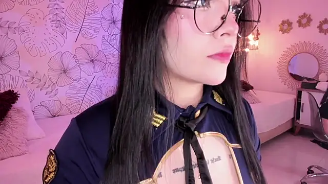 DanielaRuizz online show from January 2025 05:52:01 AM