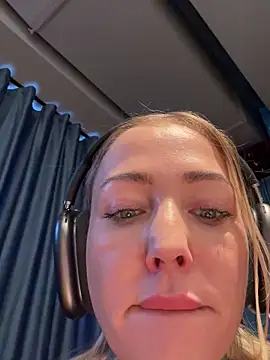 ElenaHaze online show from December 2024 09:08:02 AM