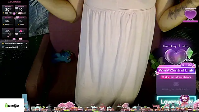 Snapshot of tashakaixxx chatting on April 2026 08:24:01 AM tashakaixxx online show from April 2026 08:24:01 AM