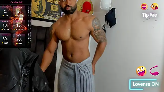 MattRodriguez9 online show from April 2026 01:41:01 PM