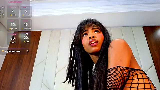 adaraSmiith online show from December 2024 02:46:02 PM