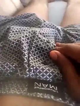 Snapshot of Almino00 chatting on February 2026 09:38:01 AM Almino00 online show from February 2026 09:38:01 AM