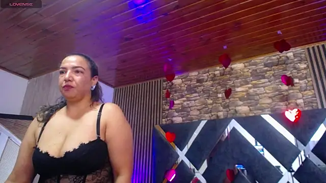 marie hss online show from February 2025 08:24:01 PM