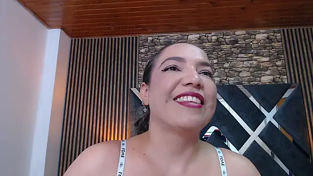 marie hss online show from October 2025 07:48:02 PM