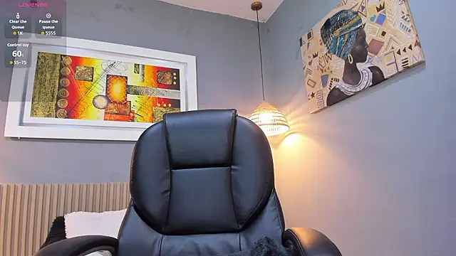 Snapshot of tossetrech chatting on February 2026 03:32:02 AM tossetrech online show from February 2026 03:32:02 AM