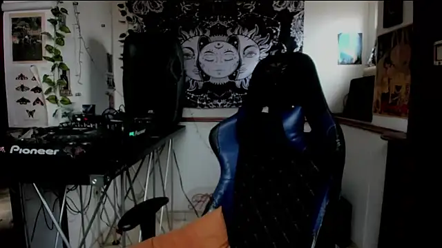 Demongirl6666 online show from March 2025 05:49:02 PM