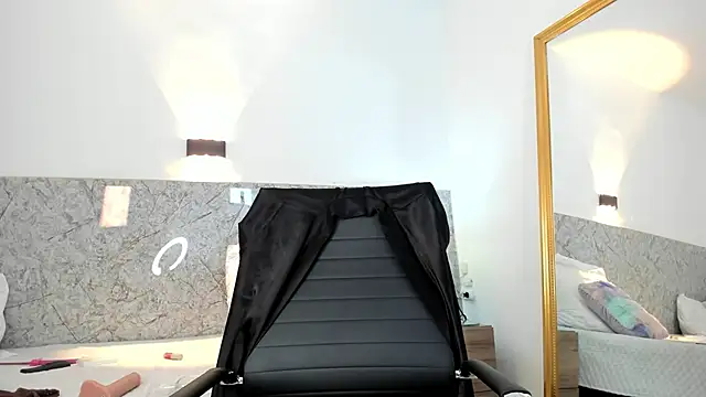 Snapshot of Saraycum chatting on December 2024 11:29:02 PM Saraycum online show from December 2024 11:29:02 PM