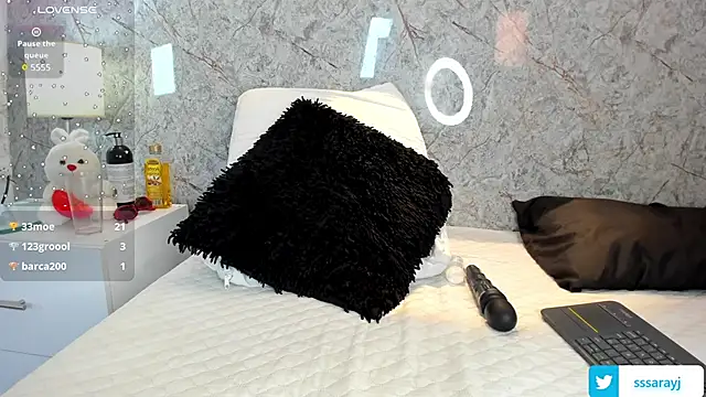 Snapshot of Saraycum chatting on February 2025 12:00:02 AM Saraycum online show from February 2025 12:00:02 AM