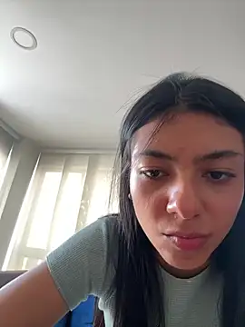 Liissa cute  online show from February 2025 09:20:02 PM