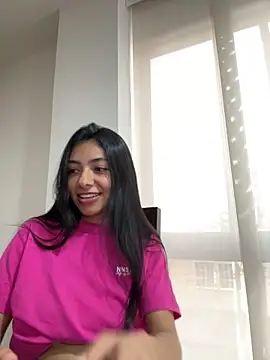 Liissa cute  online show from February 2025 10:25:01 PM