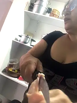 Sweeetness Milf online show from December 2024 03:47:01 PM