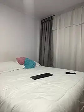 LauraCadwell online show from December 2024 11:29:02 PM