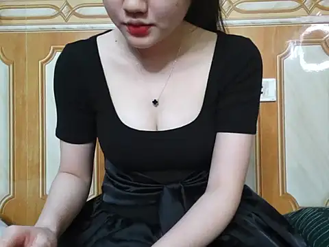 Yin-girl online show from March 2025 06:06:02 AM
