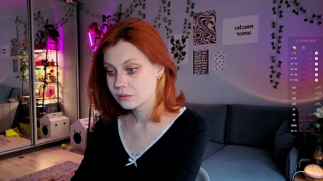 Snapshot of Your_Corvus chatting on February 2026 08:11:02 AM Your Corvus online show from February 2026 08:11:02 AM