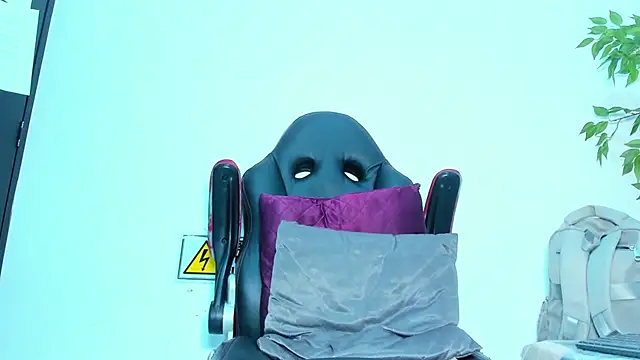 Briyit Doll online show from February 2025 09:34:02 AM