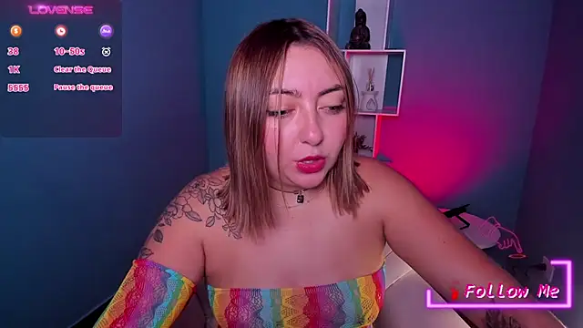 Snapshot of miaawild chatting on January 2025 05:40:02 AM miaawild online show from January 2025 05:40:02 AM