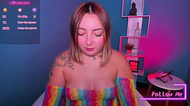 Snapshot of miaawild chatting on February 2025 08:45:02 PM miaawild online show from February 2025 08:45:02 PM