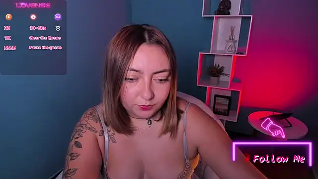 Snapshot of miaawild chatting on February 2025 07:41:01 PM miaawild online show from February 2025 07:41:01 PM