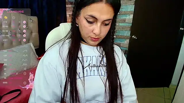 sofiasex99 online show from March 2025 02:05:02 AM