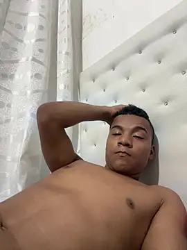 LiamsyAllison online show from February 2025 03:03:02 PM