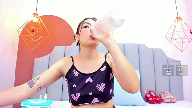 Snapshot of ThailyCherry chatting on February 2025 07:17:01 PM ThailyCherry online show from February 2025 07:17:01 PM