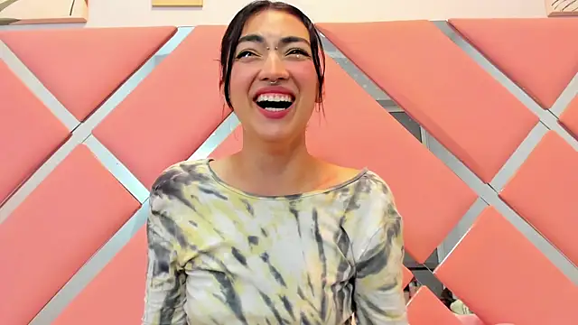 Snapshot of ThailyCherry chatting on March 2025 01:53:02 AM ThailyCherry online show from March 2025 01:53:02 AM