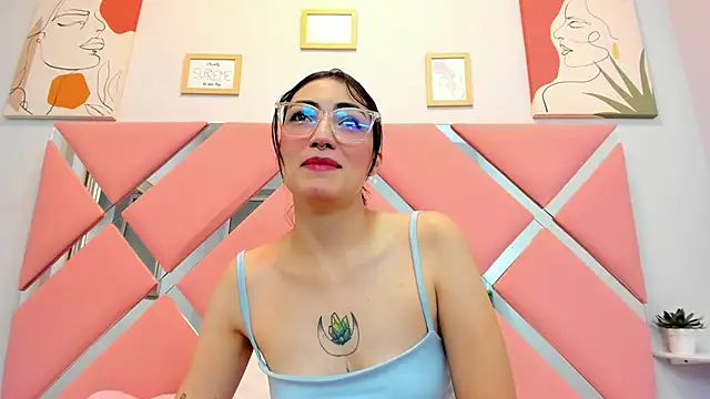 Snapshot of ThailyCherry chatting on March 2025 07:35:01 PM ThailyCherry online show from March 2025 07:35:01 PM