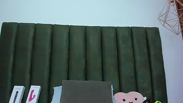 Snapshot of ThailyCherry chatting on November 2025 08:07:01 PM ThailyCherry online show from November 2025 08:07:01 PM