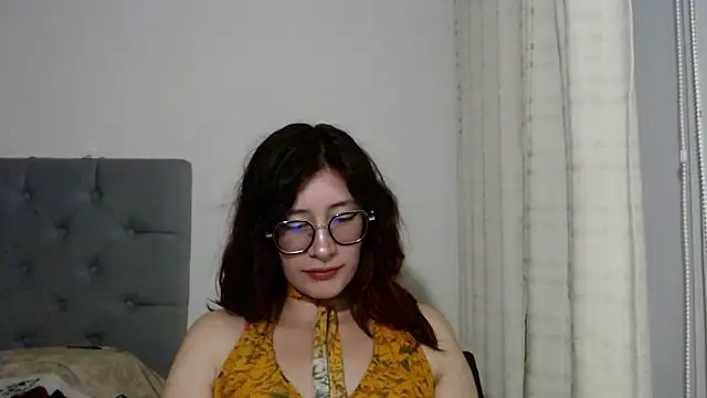 mariana124- online show from January 2025 10:27:01 PM