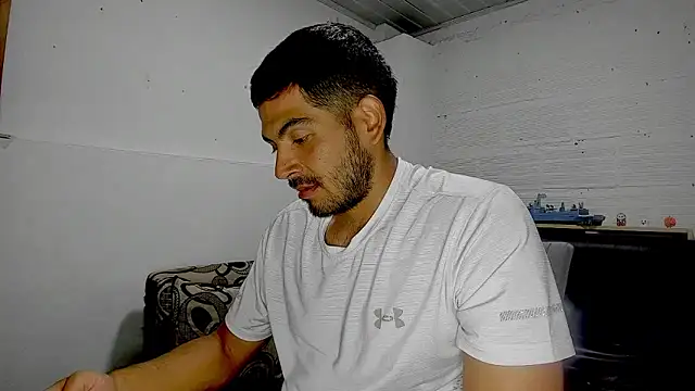 Himoreno25 online show from March 2025 11:15:01 PM