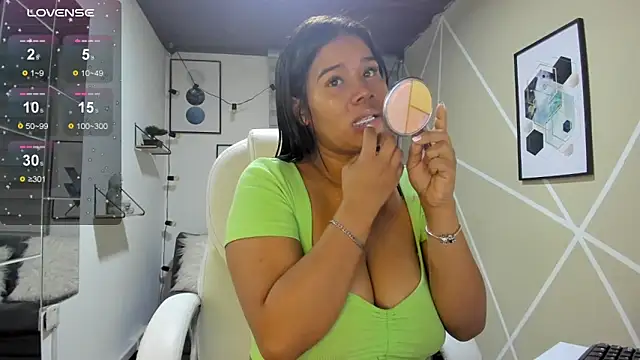 Enma  clark online show from February 2026 04:13:02 AM